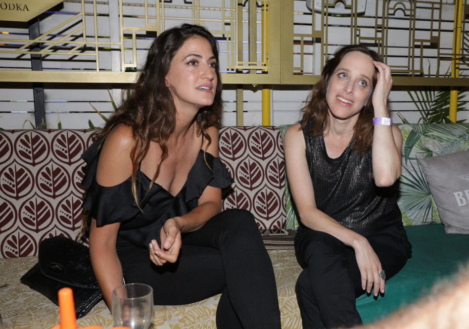 סמול טוק. עם רונה לי שמעון