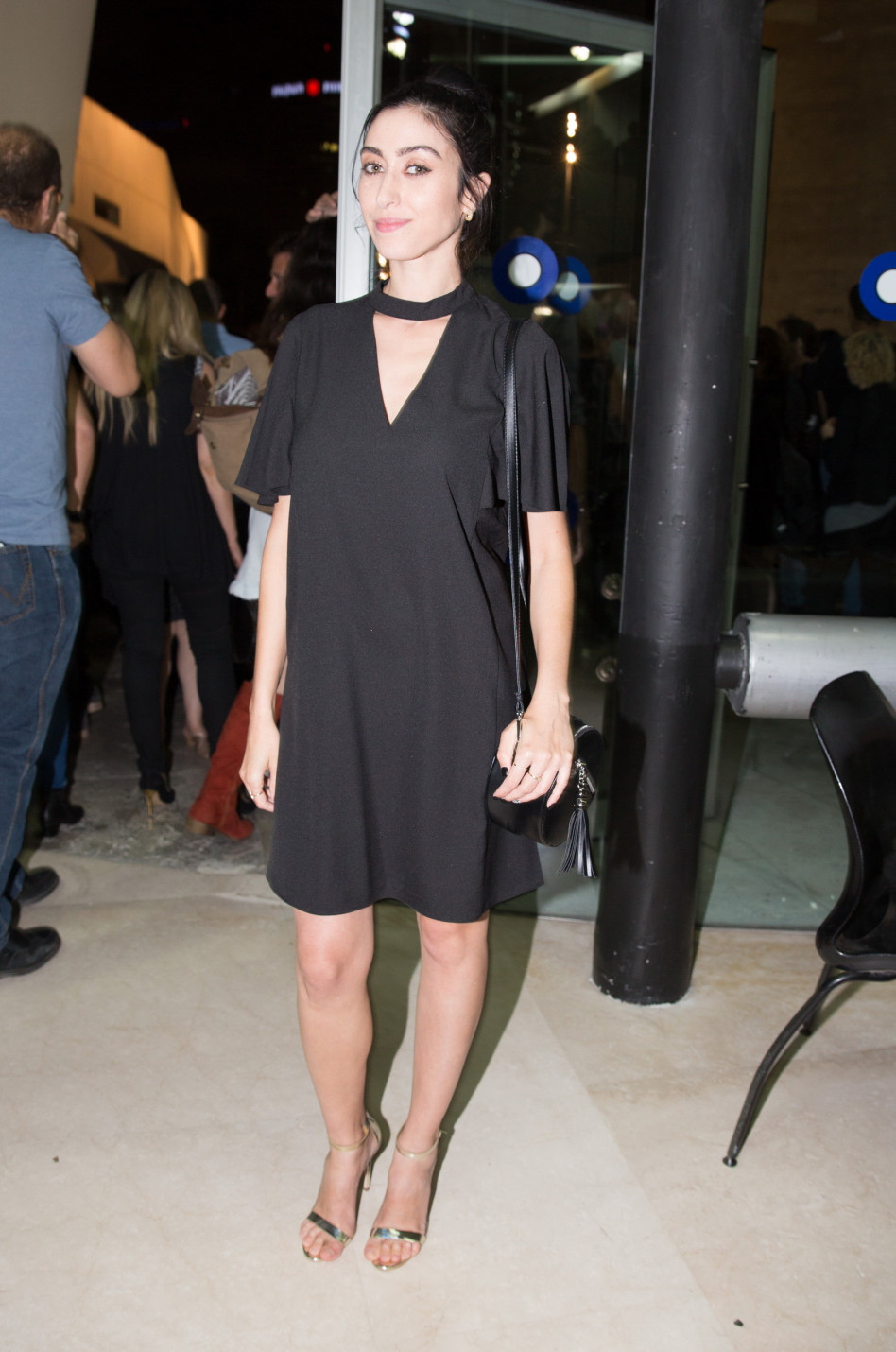 להיות איתה. הילה סעדה