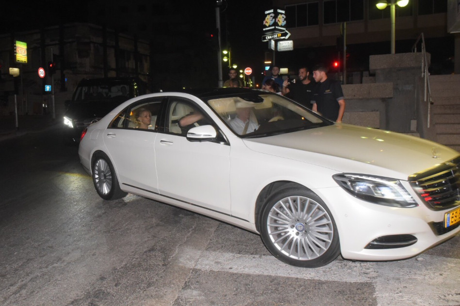 הנה היא באה!