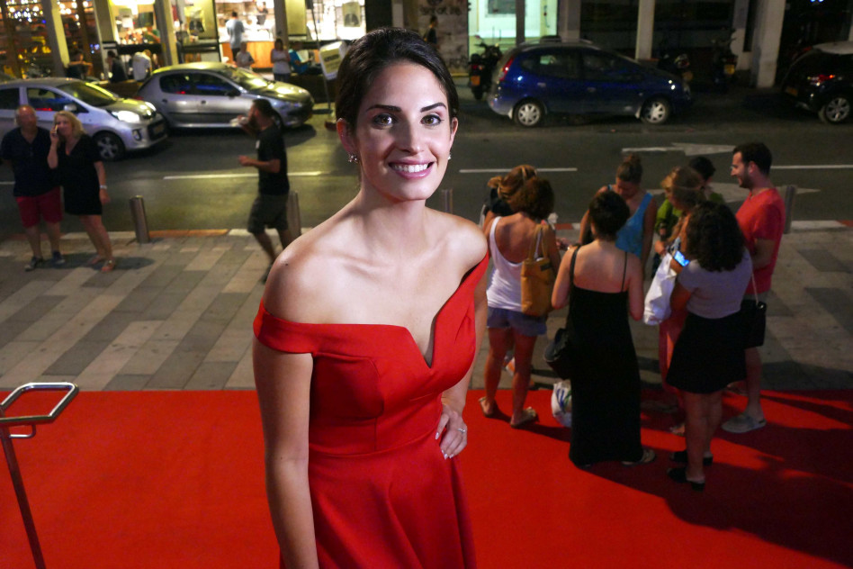 התאימה עצמה לשטיח האדום. רוני צימרמן (צילום: אמיר מאירי)