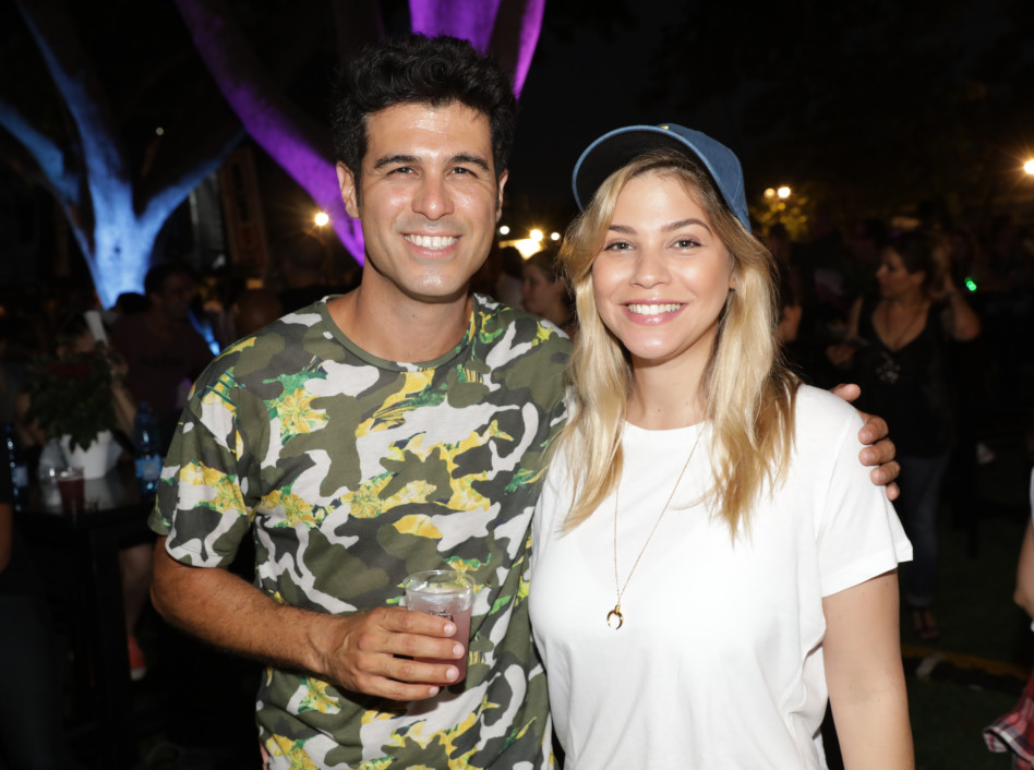 בסטוש.טל מוסרי ושיר מורנו