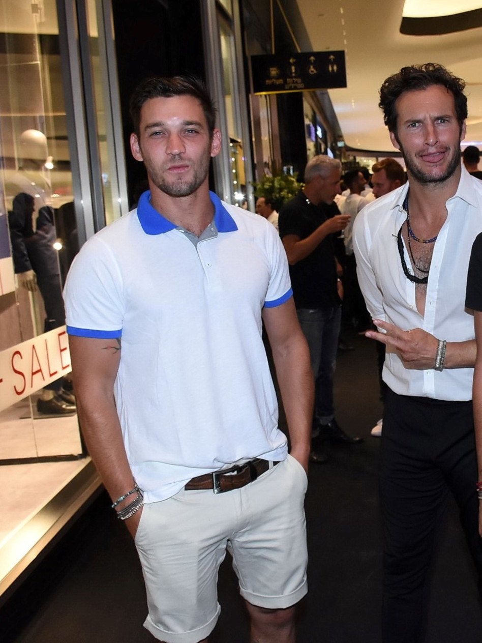 צחוק בצד. אנחל בונני ודין מירונשיקוב (צילום: רפי דלויה)