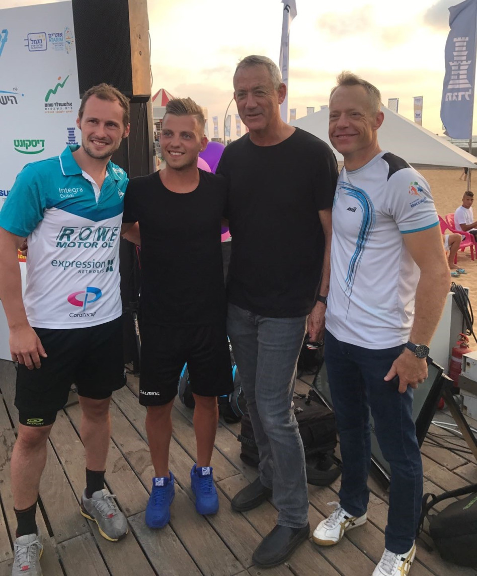 אביב בושינסקי, בני גנץ, דניאל פולישוק וגריגורי גוטייה (צילום: יוסי מלכה)