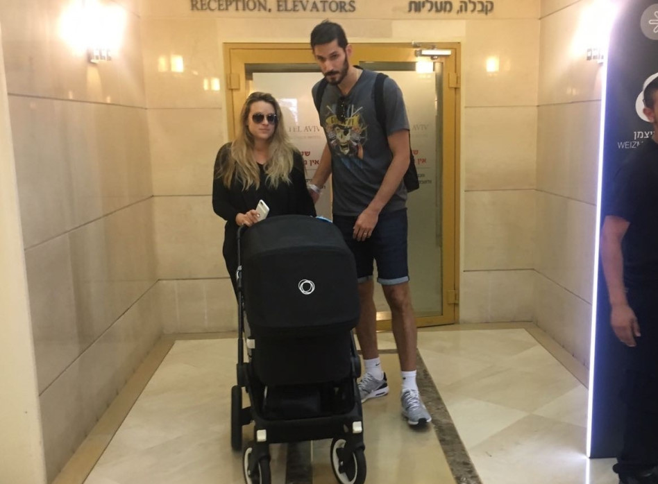 בייבי בום. שני רודרמן ועומרי כספי (צילום: צ'ינו)