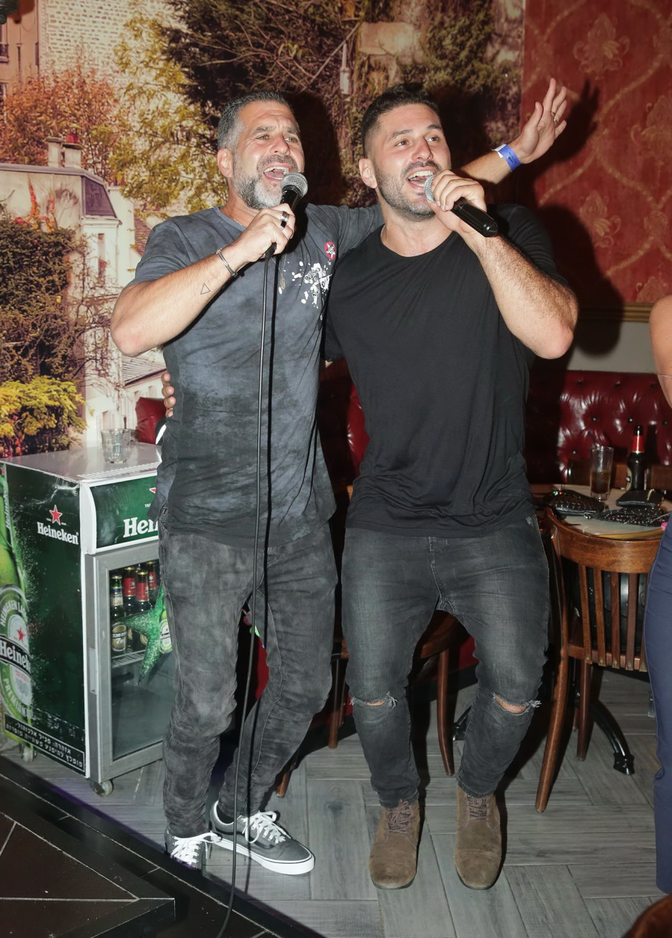 זמרים בחסר? עם רז זהבי