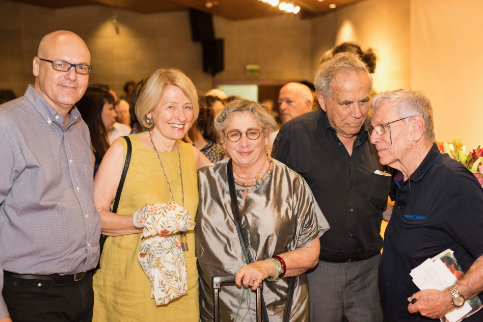 סטף ורטהיימר, עמוס עוז ונחמה ריבלין (צילום:תום עזריה)