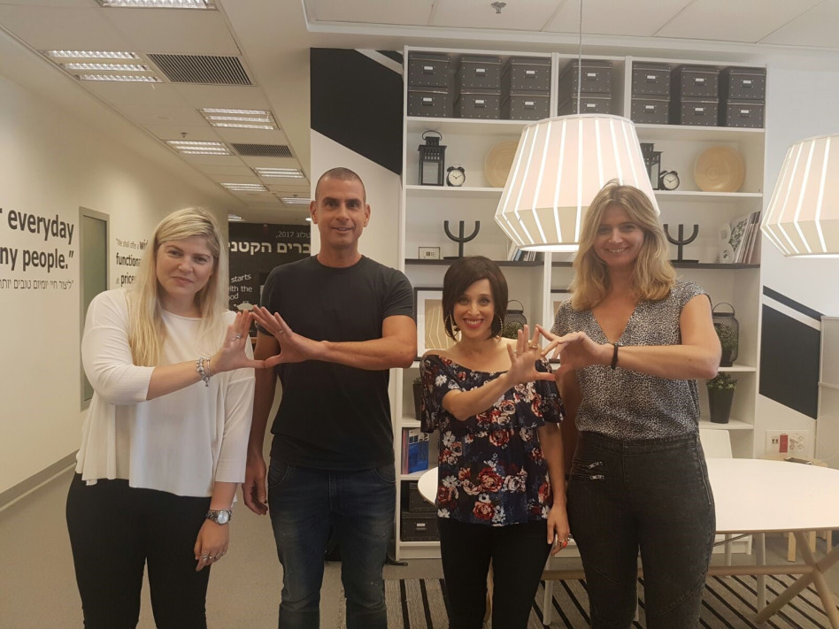 אפרת צור, ליאת הרלב, איל קיציס וטליה בז'רנו (צילום: קסם בר)