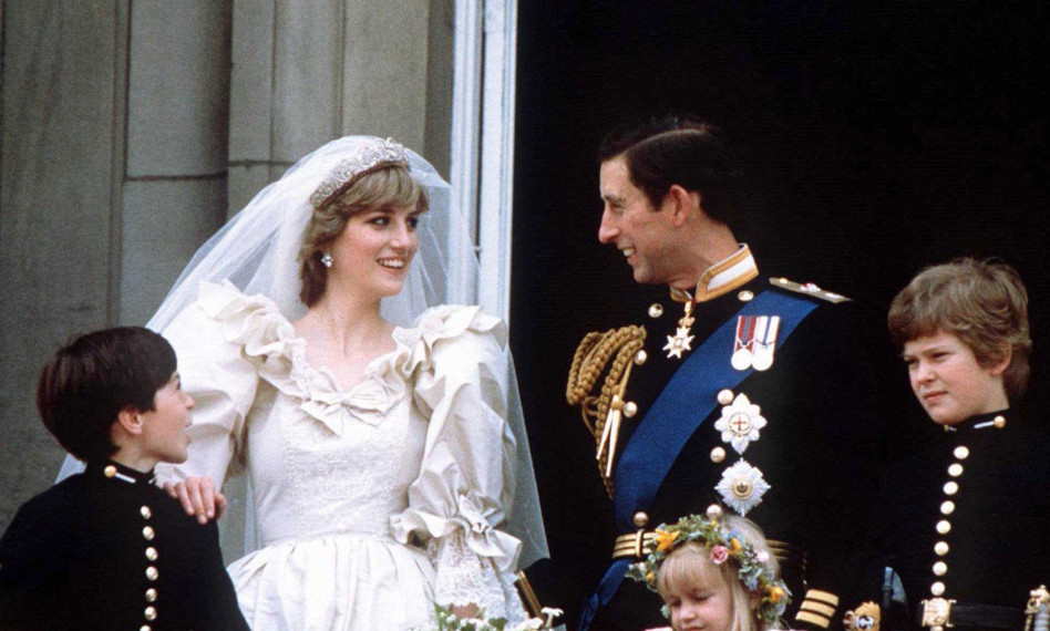 הנסיך צ'ארלס והנסיכה דיאנה בחתונתם (צילום: רויטרס)