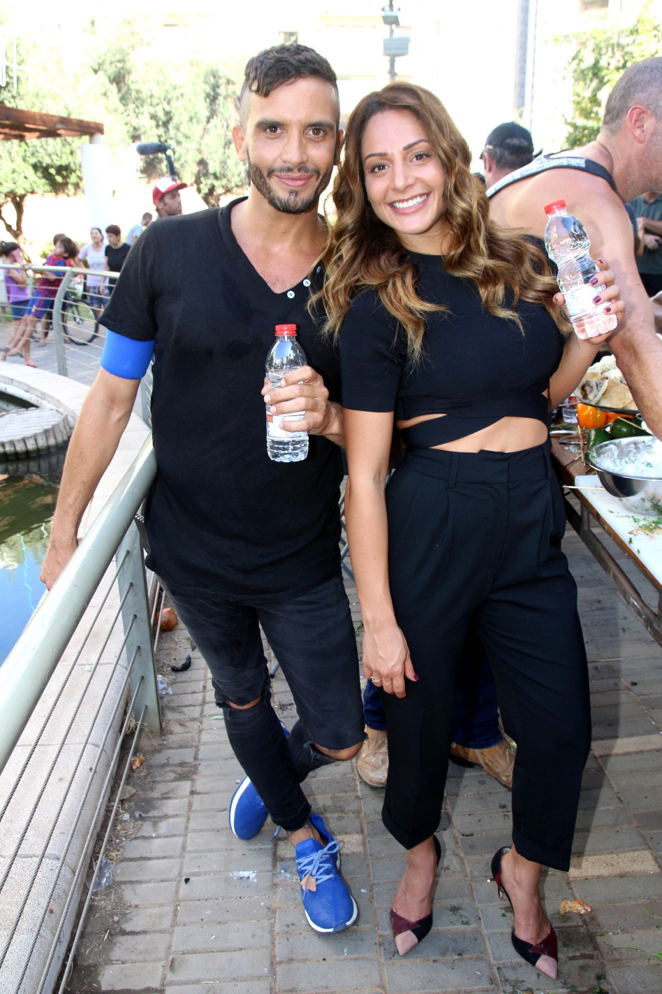 לא החבר החדש. מעיין אדם ומושיק גלאמין (צילום אור גפן)