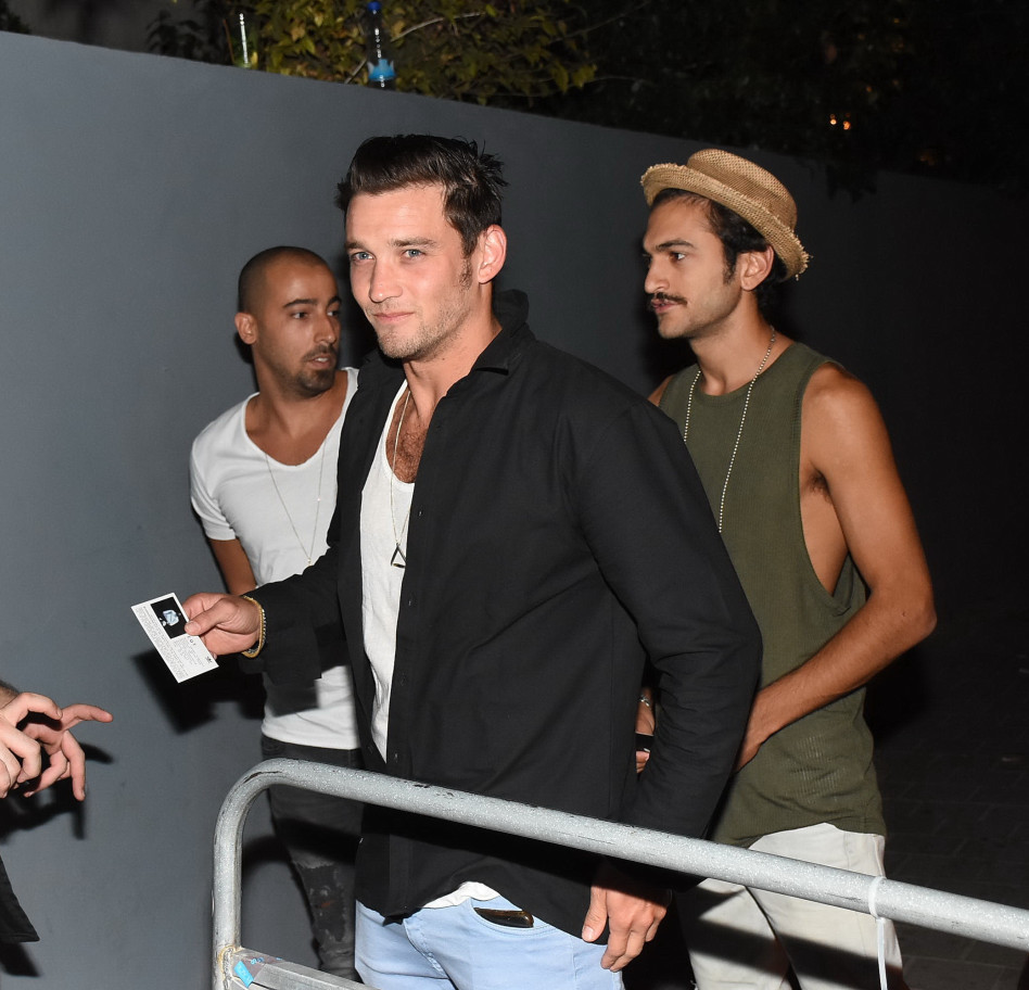 לא מחכה בתור. דין מירושניקוב