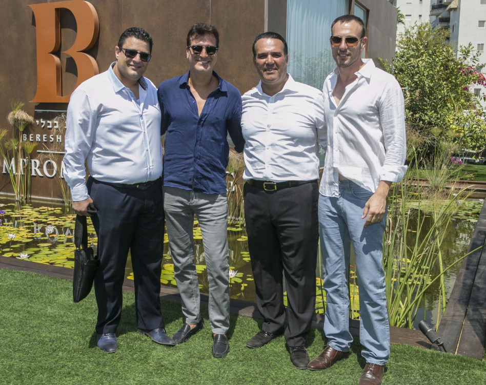 יובל צלנר, מוטי כוזהינוף, ארז חבר ואביב טסה (צילום: לנס הפקות)