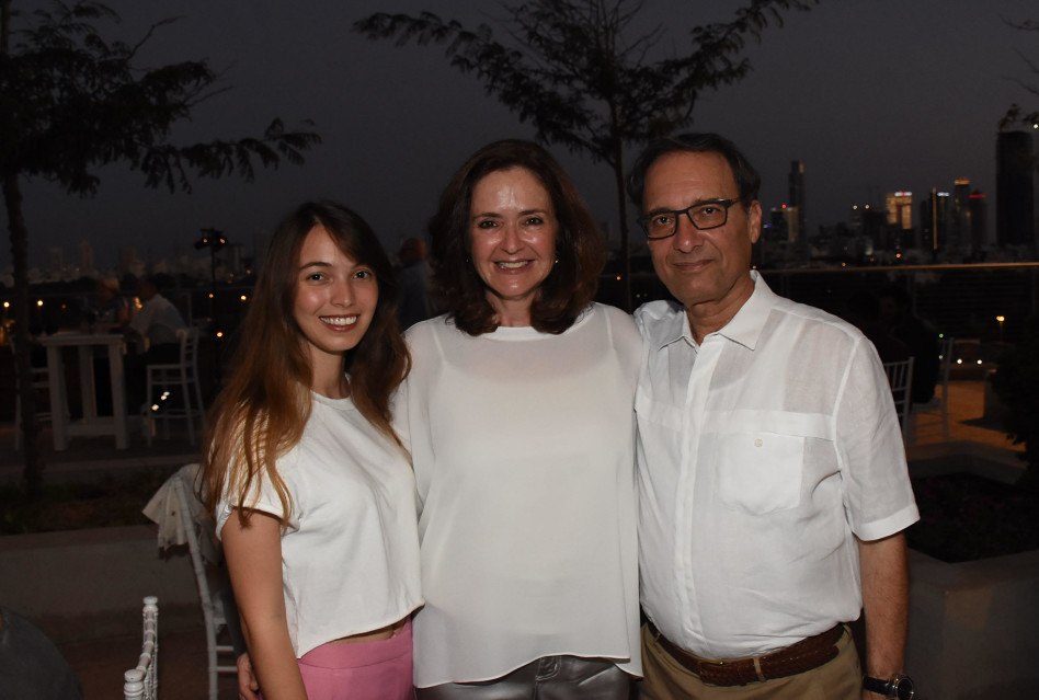 דוד , אמי ולי חודק(צילום: אביב חופי)