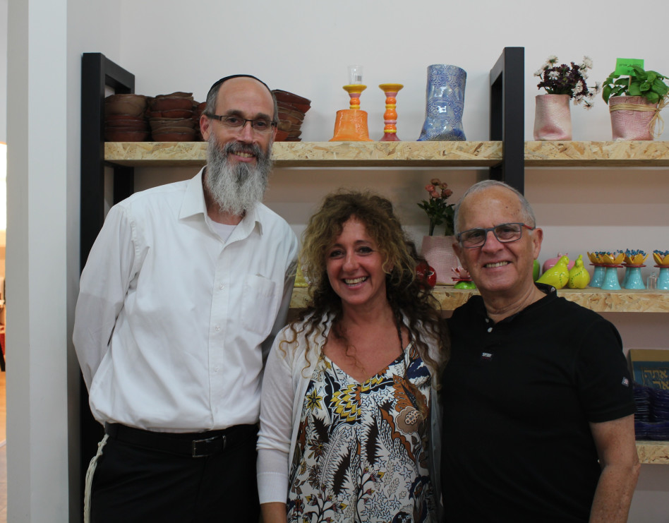 יעקב גלברד, מיכל זימלר ואביטל גואל (צילום: שרה הורוביץ)