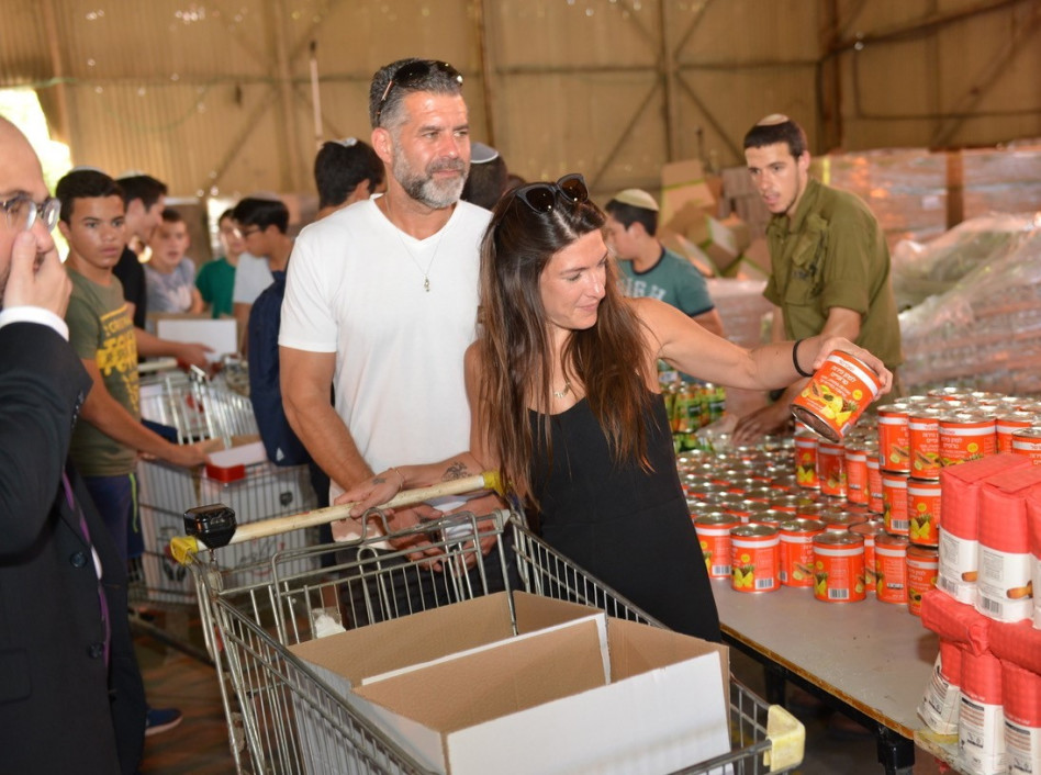 שורדים. רז זהבי וענבר פיניאבסקי