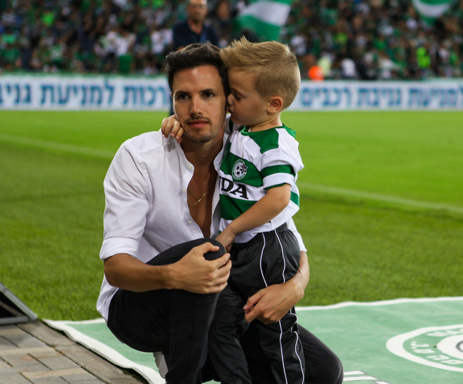 ינאי ורוי בטקס מיוחד לכבוד אמיר שערכה מכבי חיפה (צילום: אורטל דהן זיו)