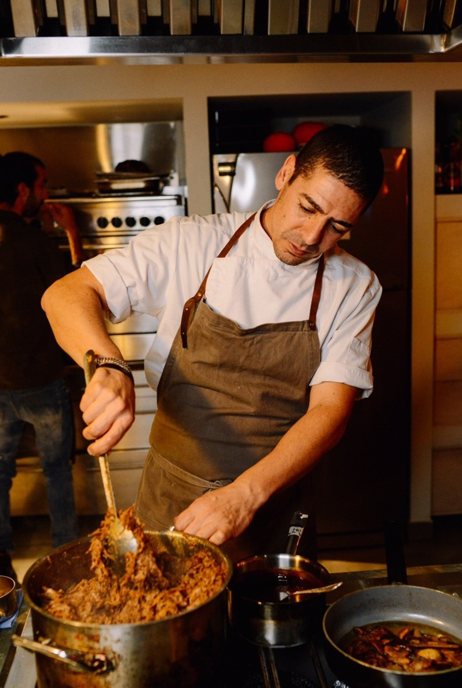 השף יוסי שטרית (צילום: אנטולי מיכאלו)