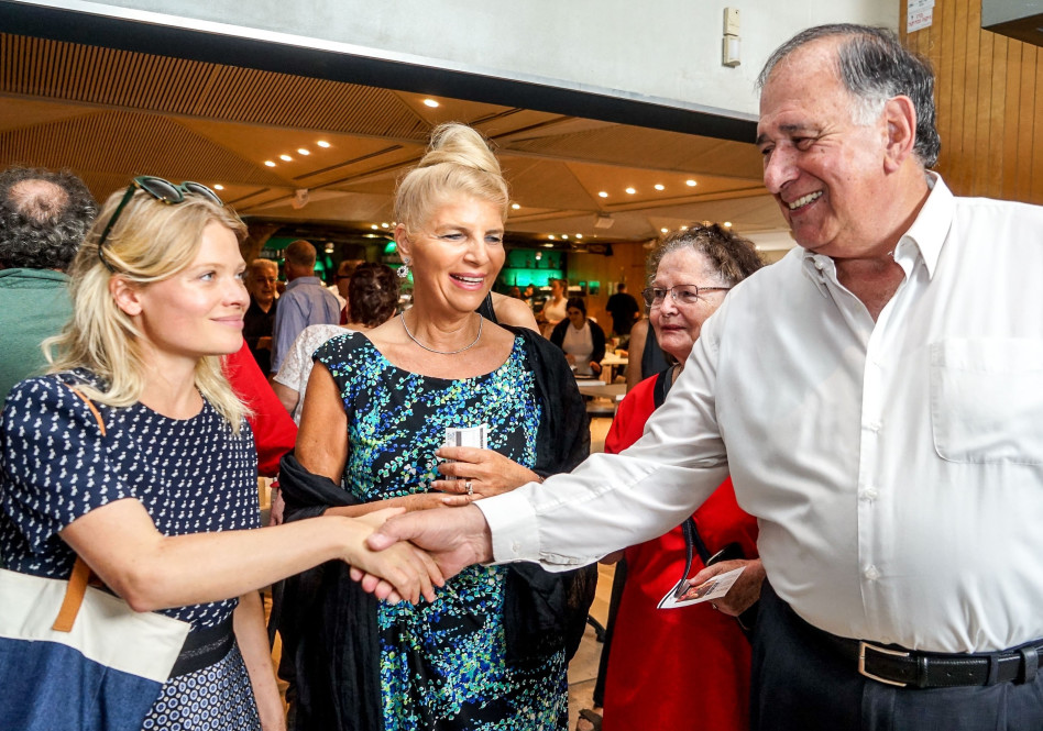 יונה ורבקה יהב ומלאני טיירי (צילום: צבי רוגר)