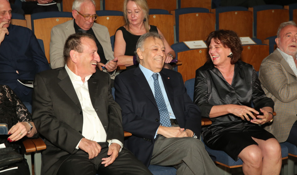 רבקה סאקר, זובין מהטה ורון חולדאי