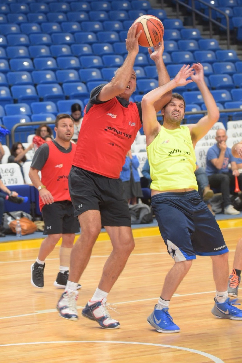 אווץ'. שמעון אמסלם