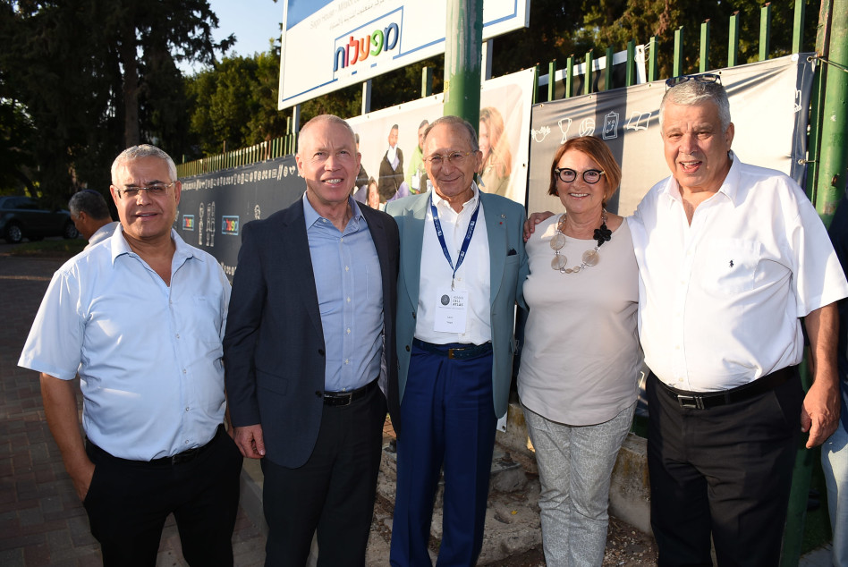  (צילום: אביב חופי)מוטי אורנשטיין, עירית תאומים, סמי סגול, יואב גלנט וזקי לוי 