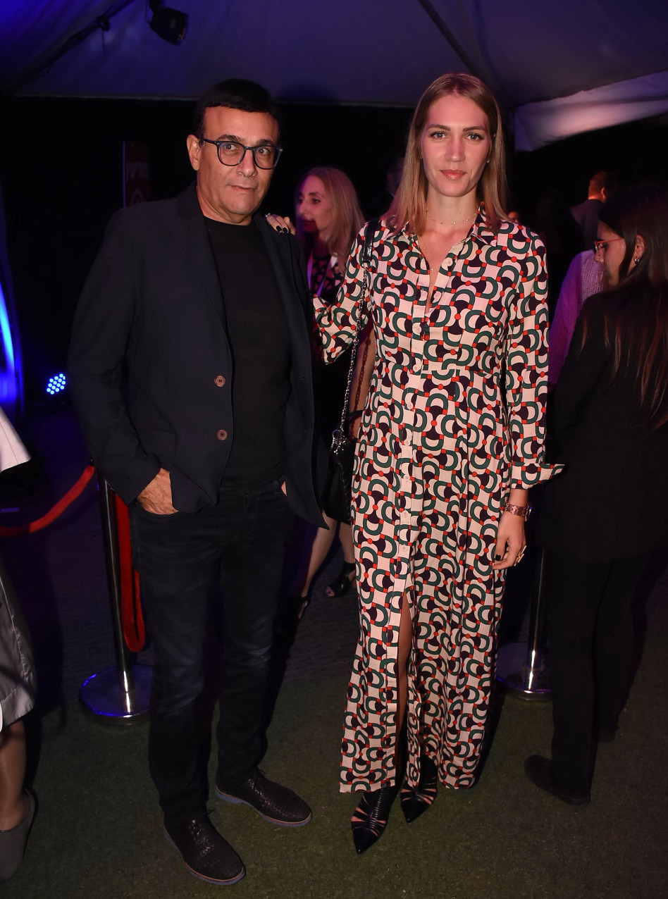 ג'ני צ'רוואני ורוני מאנה