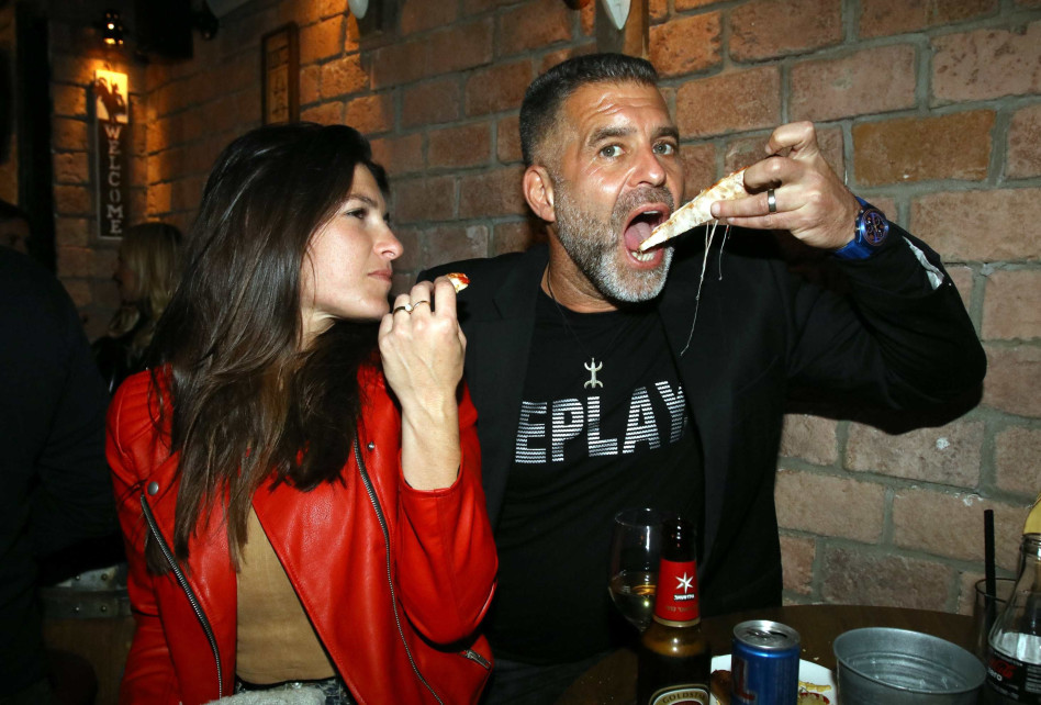 השורדים. ענבר ורז זהבי