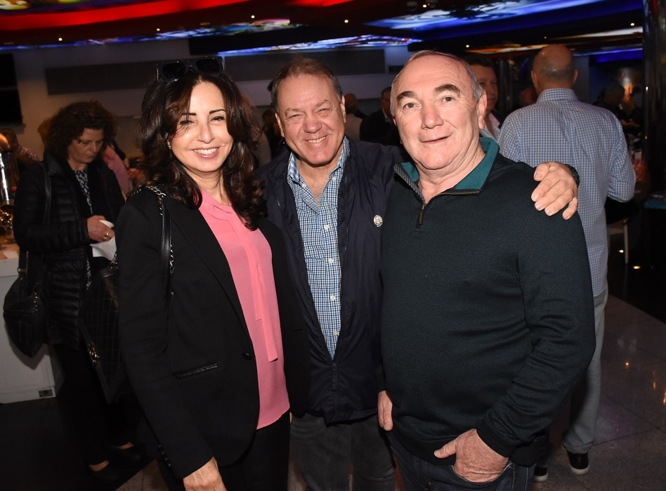 אסי בטרפלד ושמואל ושלומית דונרשטיין