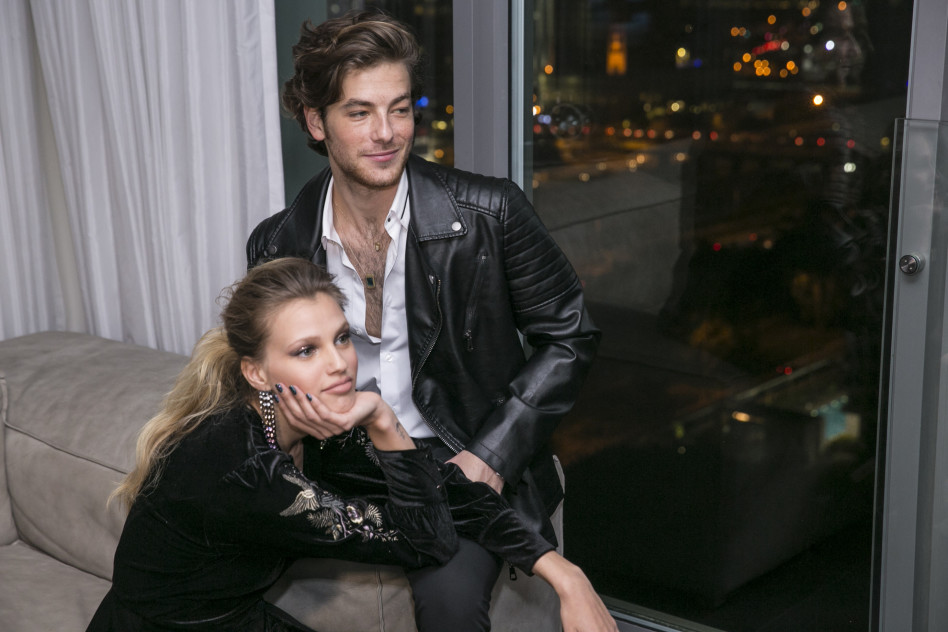 יפים ומאוהבים