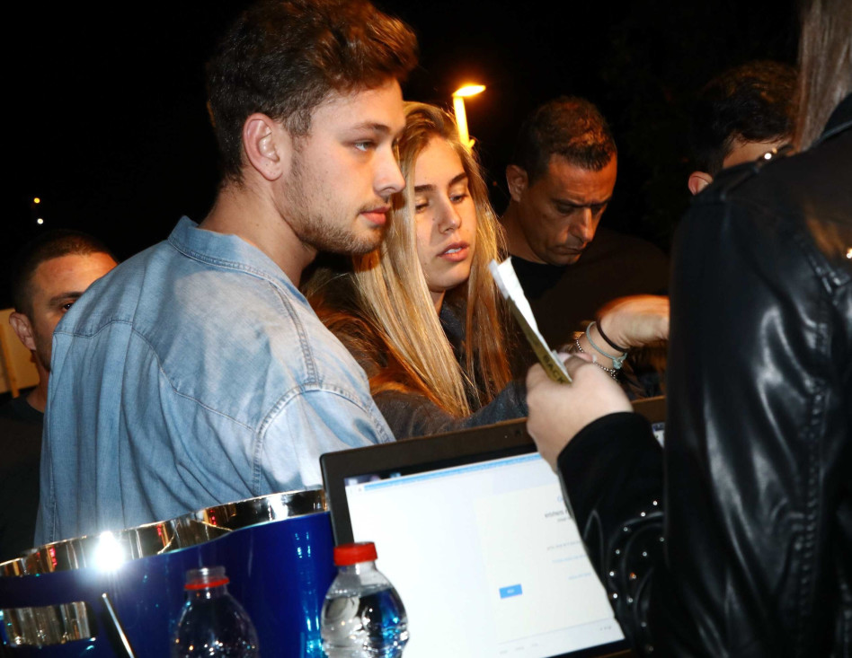 אז מה עם התמונה באינסטגרם? און רפאלי ועומר ברבי