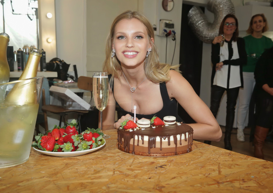 מזל טוב מתוקה