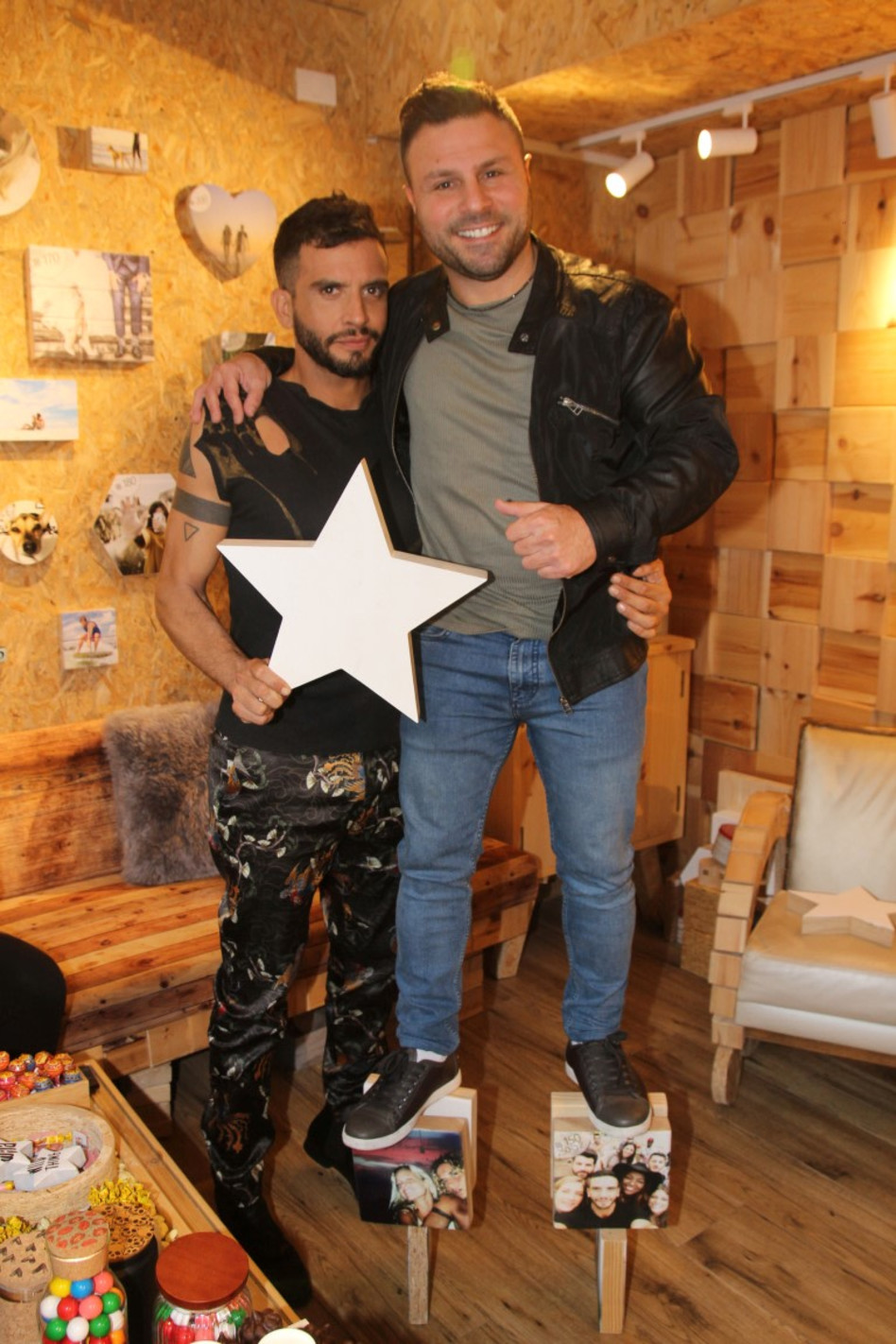 מפה לקרקס. טילטיל