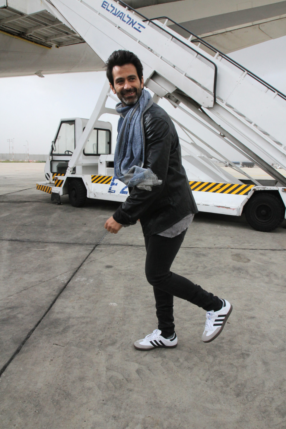 חרדת טיסות- אין לו