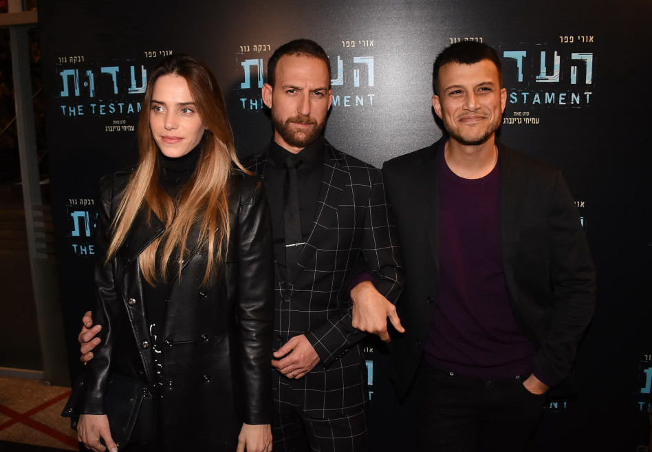 בלתי נפרדים. אסי עזר, אורי פפר ורותם סלע (צילום: אביב חופי)