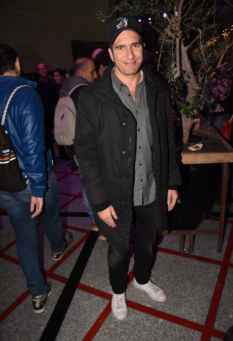 מה נשמע עם הכובע? אסי כהן