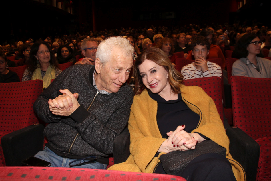 היוש. סנדרה שדה ומוני מושונוב