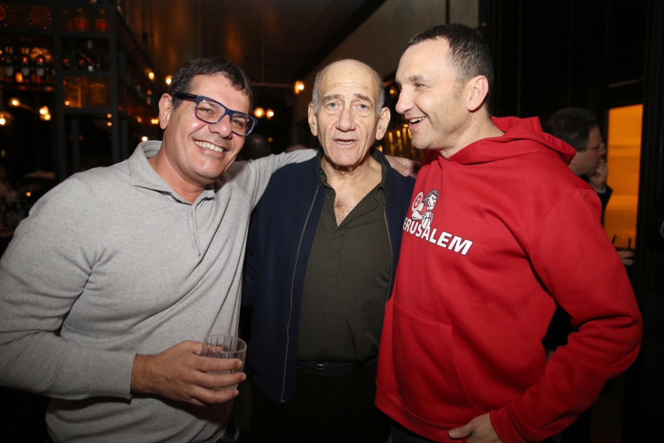 אייל חומסקי, אהוד אולמרט וראובן אלה (צילום: איציק בירן)