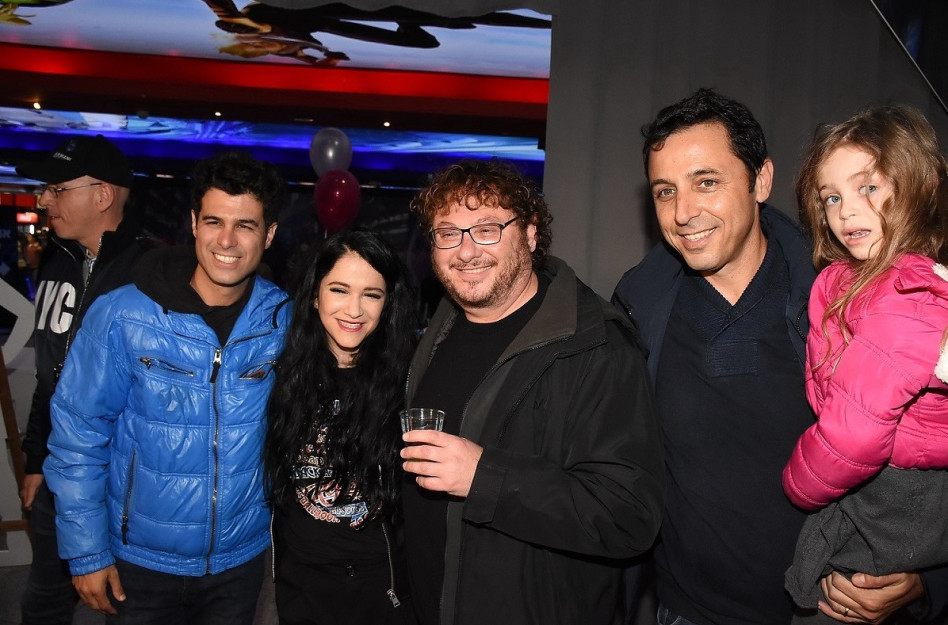 פגישת מחזור. הדוד חיים, משה דץ, מיקי מוכתר, טל מוסרי