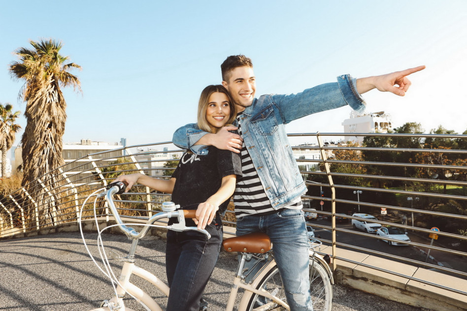 מעבר לאופק (צילום: אורית פניני)