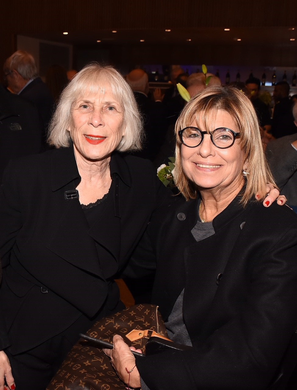 חוה אקירוב ויעל אונגר