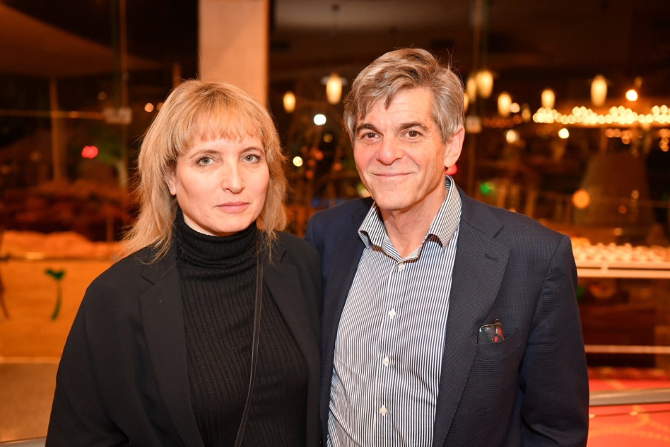 צביקי ומאירה פירון 