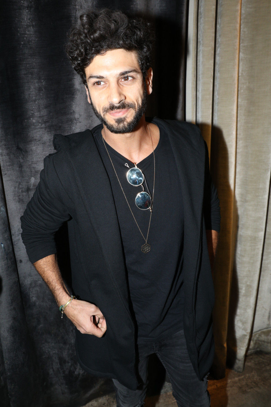 מושלם גם בלי רותם לצידו. אביב אלוש