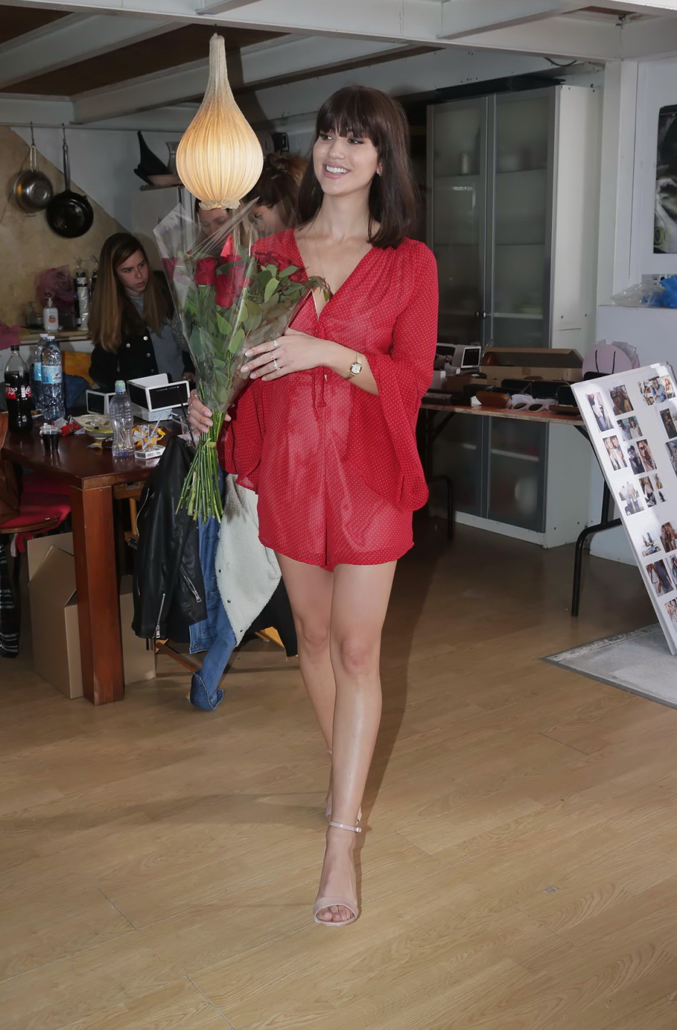 חלומה של כל אישה. שיר אלמליח (צילום: שוקה כהן)