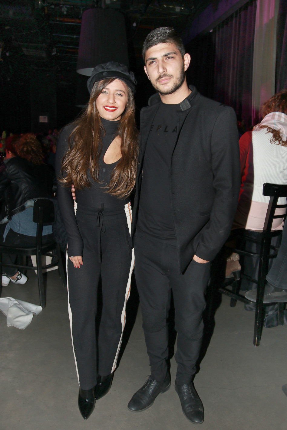 התגעגענו. עדן בן זקן ושוקי ביטון (צילום: ענת מוסברג)