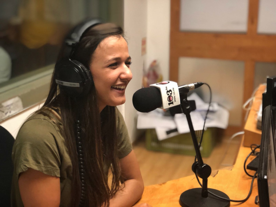 מלכה! עדן בן זקן (צילום: יחצ 103)