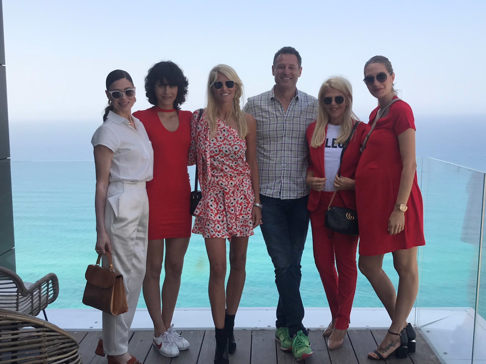 ג'ני צ'רוואני, סנדרה רינגלר, עמית קאופמן, שלי גפני, ארבל קינן ורונית יודקביץ (צילום: עדי פהר)