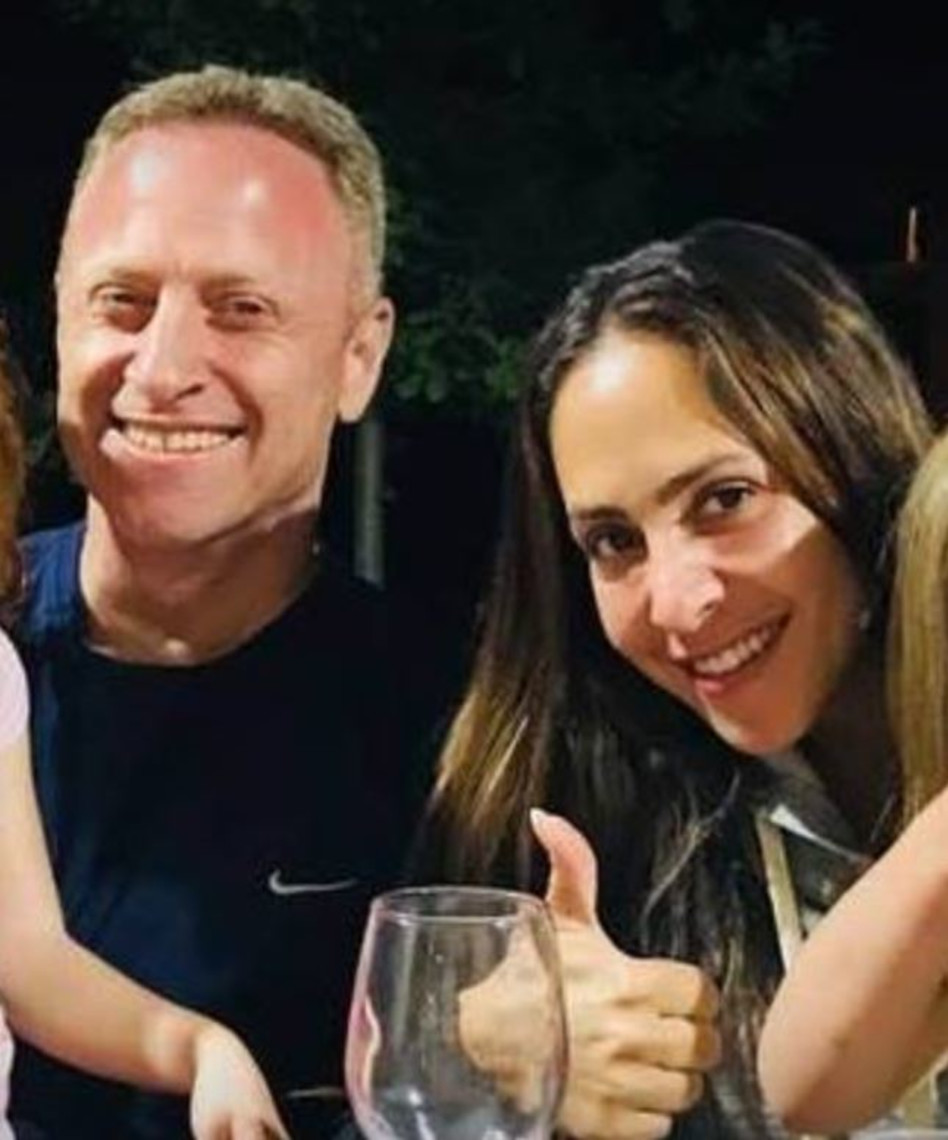 שיהיה במזל! ארי הרו (צילום: פייסבוק)