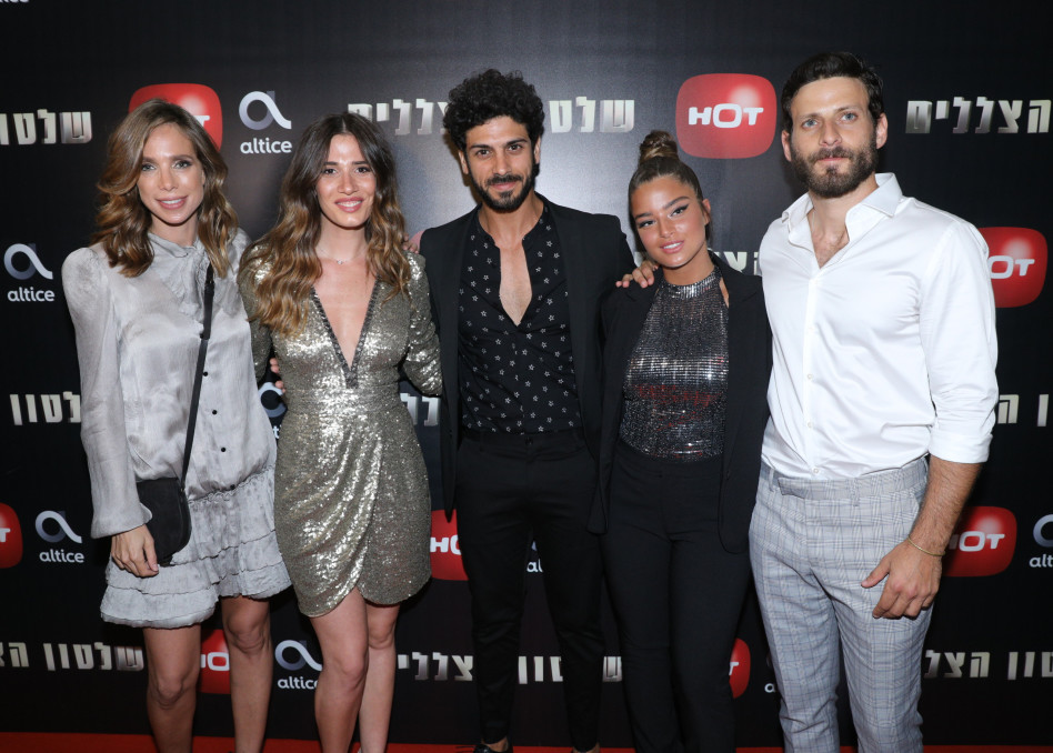 מושלמים. דניאל ליטמן, נועה קירל, אביב אלוש, חן אמסלם ושרי גבעתי