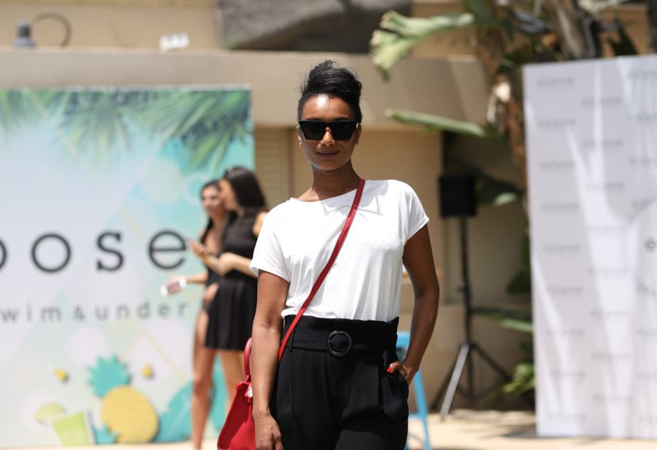 איפה הבגד ים? רות אסרסאי