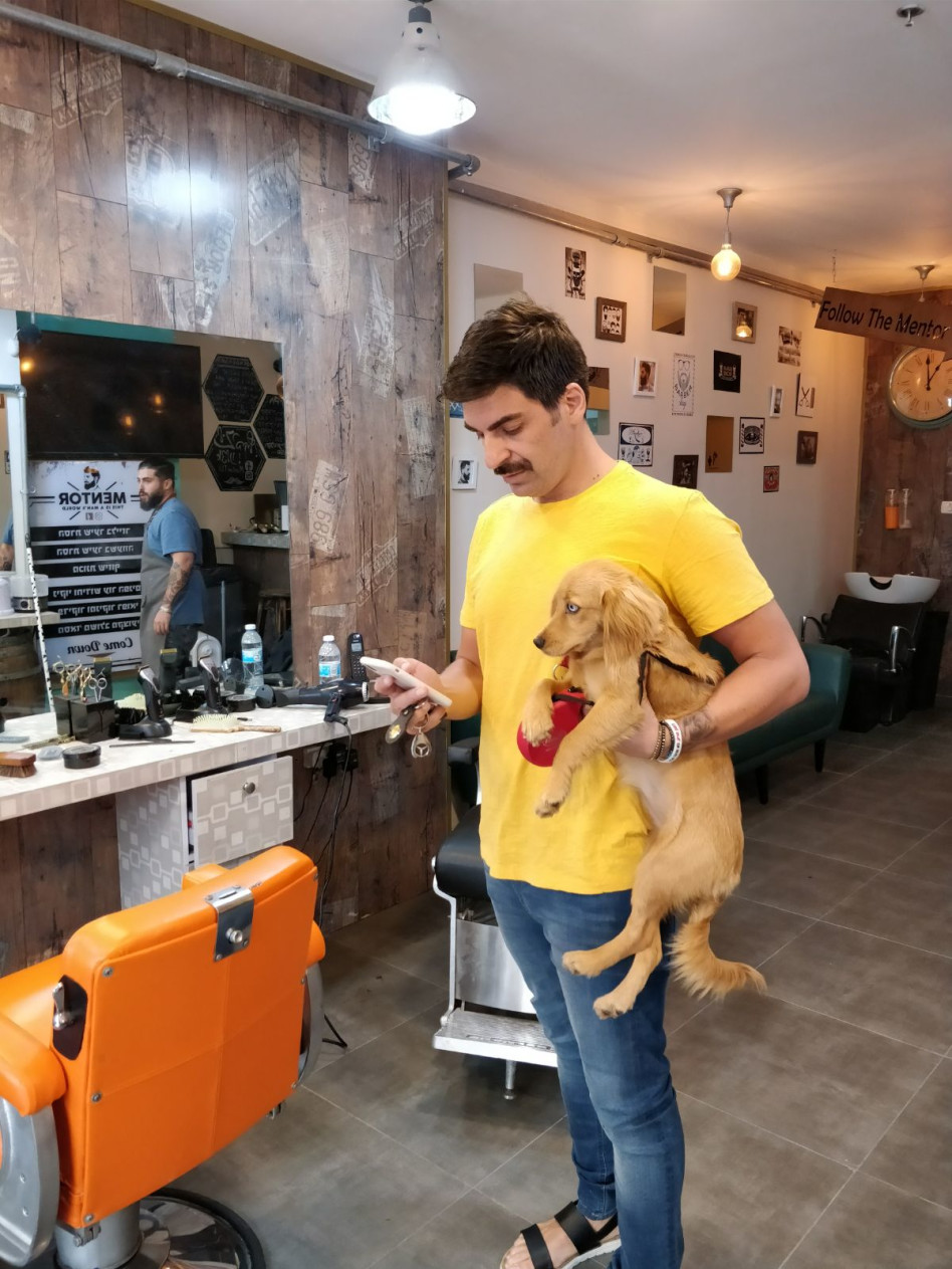 רק מה הקטע של השפם?