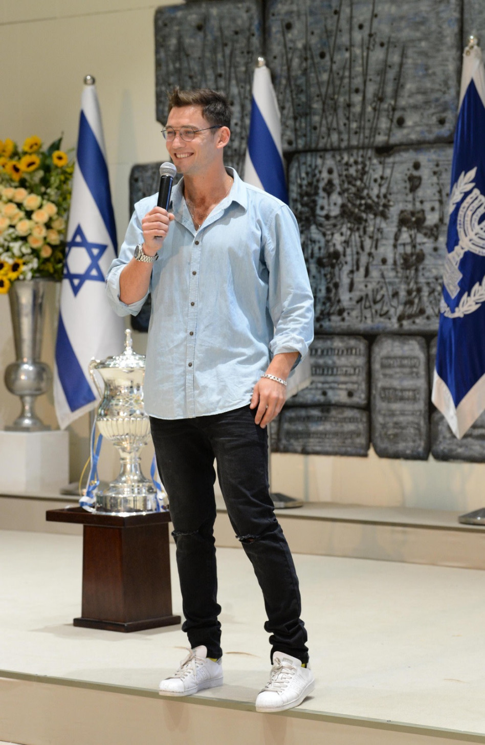 מעביר מסר. דין מירושניקוב (צילום: מארק ניימן)